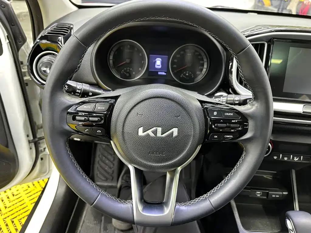 Kia KX1 2022 — фото 10
