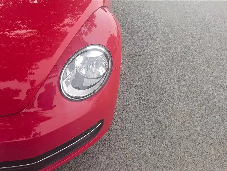 Volkswagen Beetle 2012