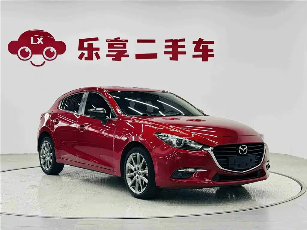 Mazda 3 Axela 2019 — фото 7
