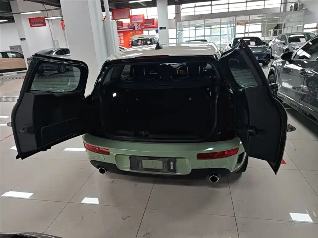 MINI Clubman 2017 — фото 19