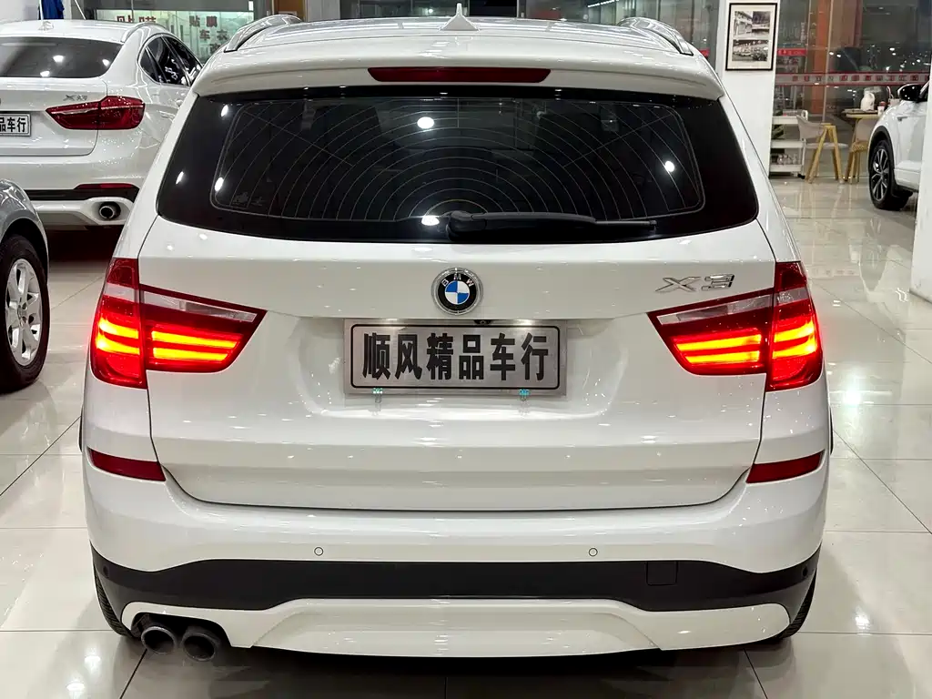 BMW X3 2016 — фото 23