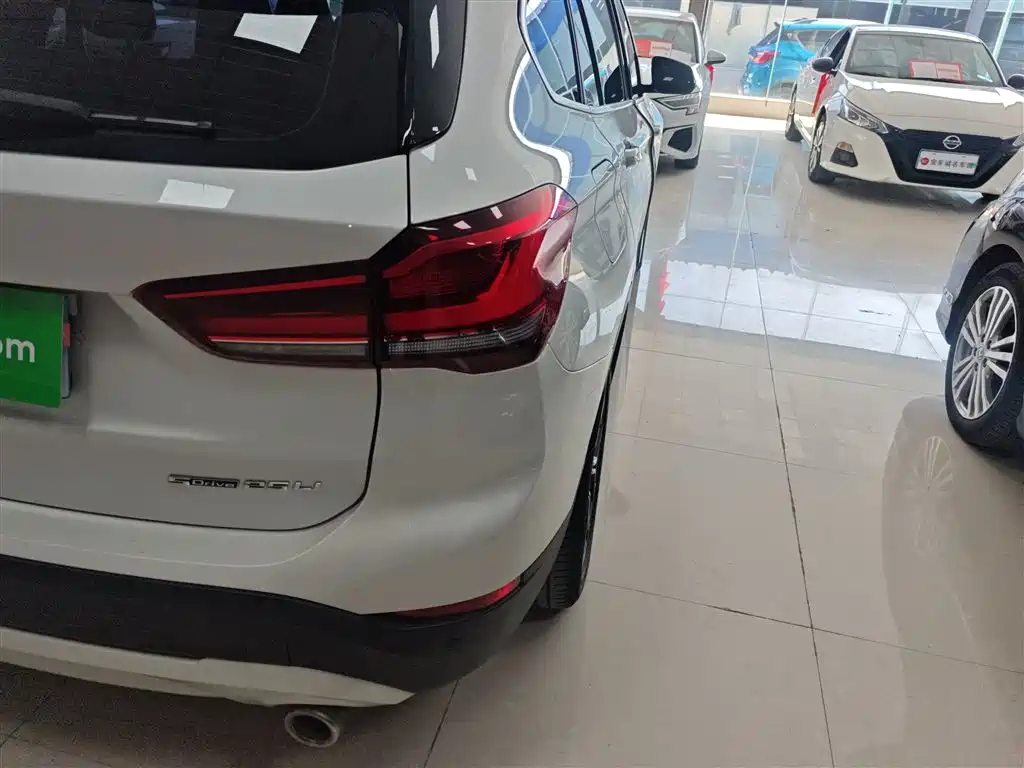 BMW X1 2020 — фото 24