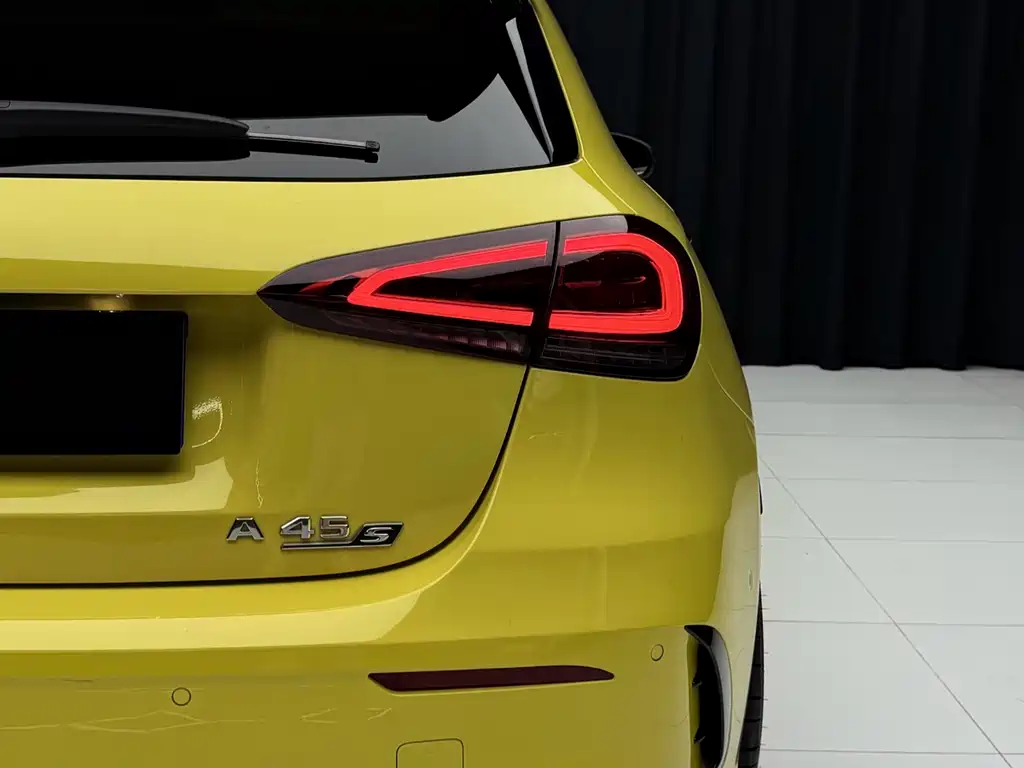 Mercedes-Benz A-Class AMG 2021 — фото 11