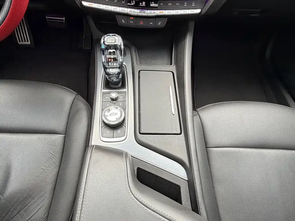 Cadillac CT5 2023 — фото 12