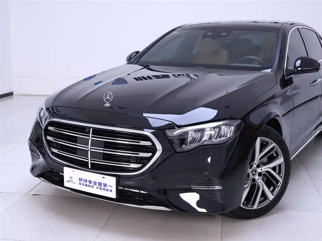 Mercedes-Benz E-Class 2024