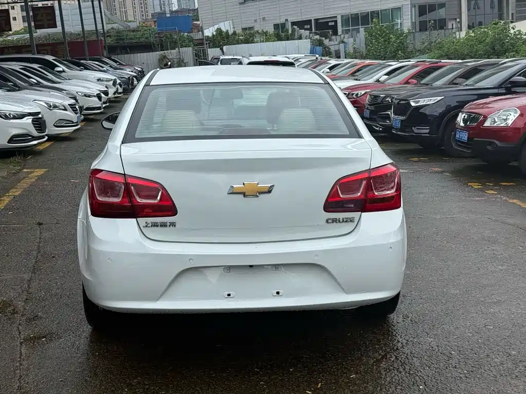 Chevrolet Cruze 2016 — фото 8