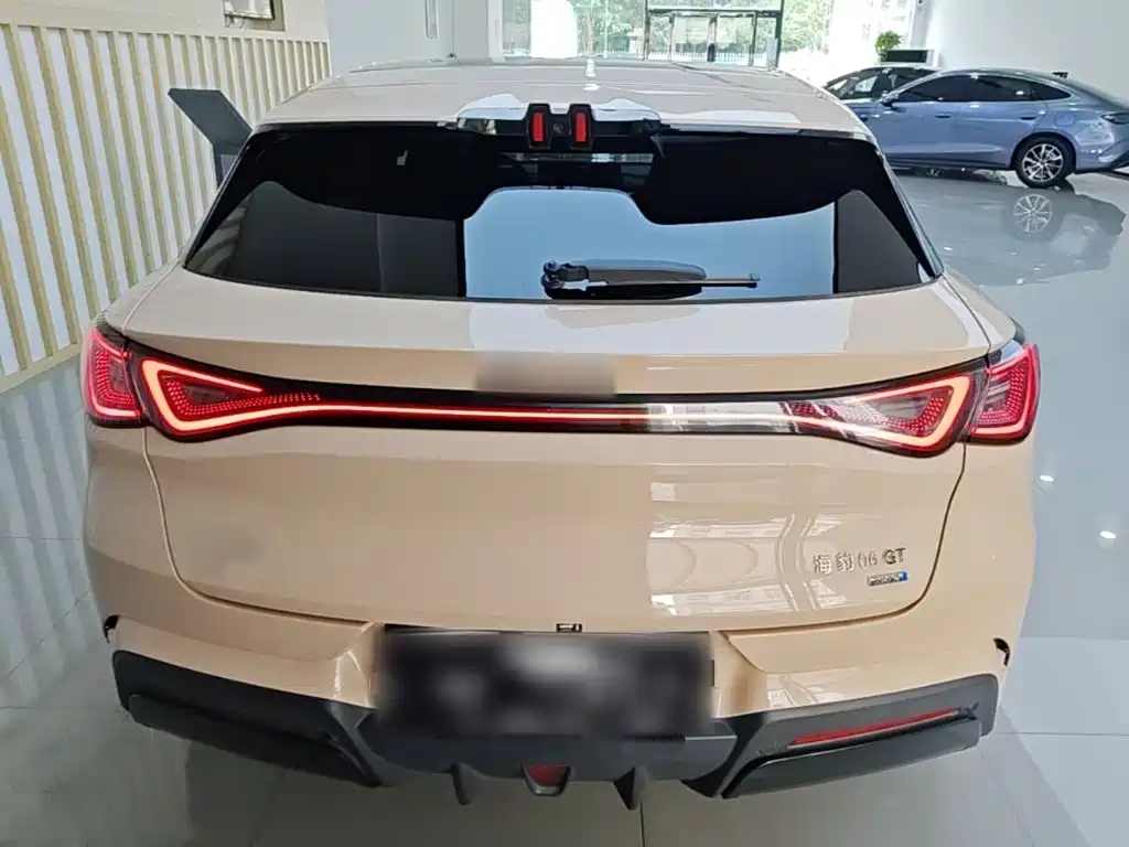 BYD Seal 06GT 2025 — фото 6