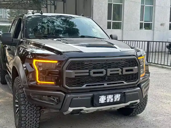 Ford F-150 Raptor 2020