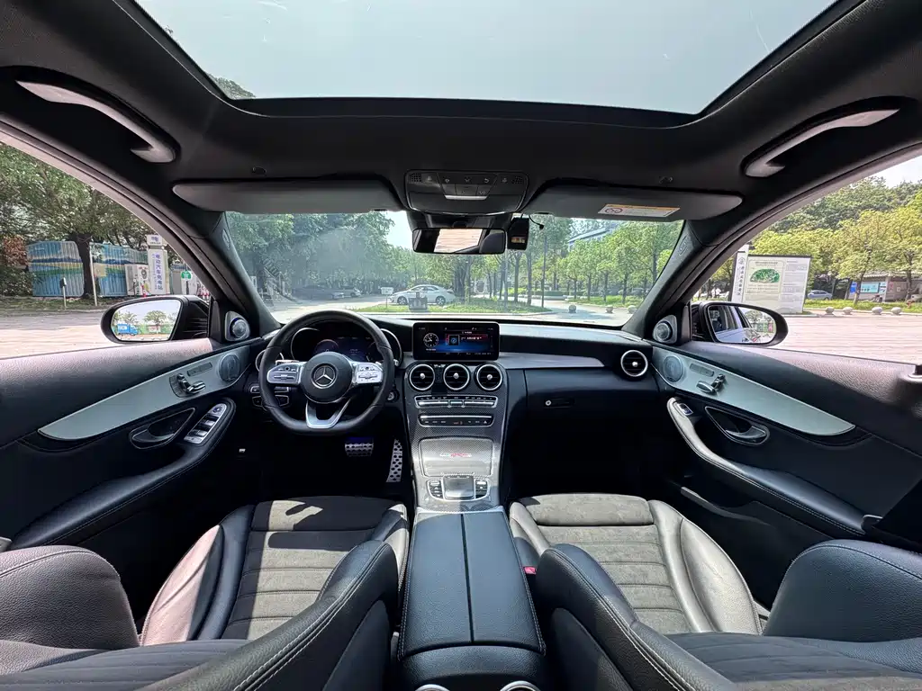 Mercedes-Benz C-Class 2018 — фото 13