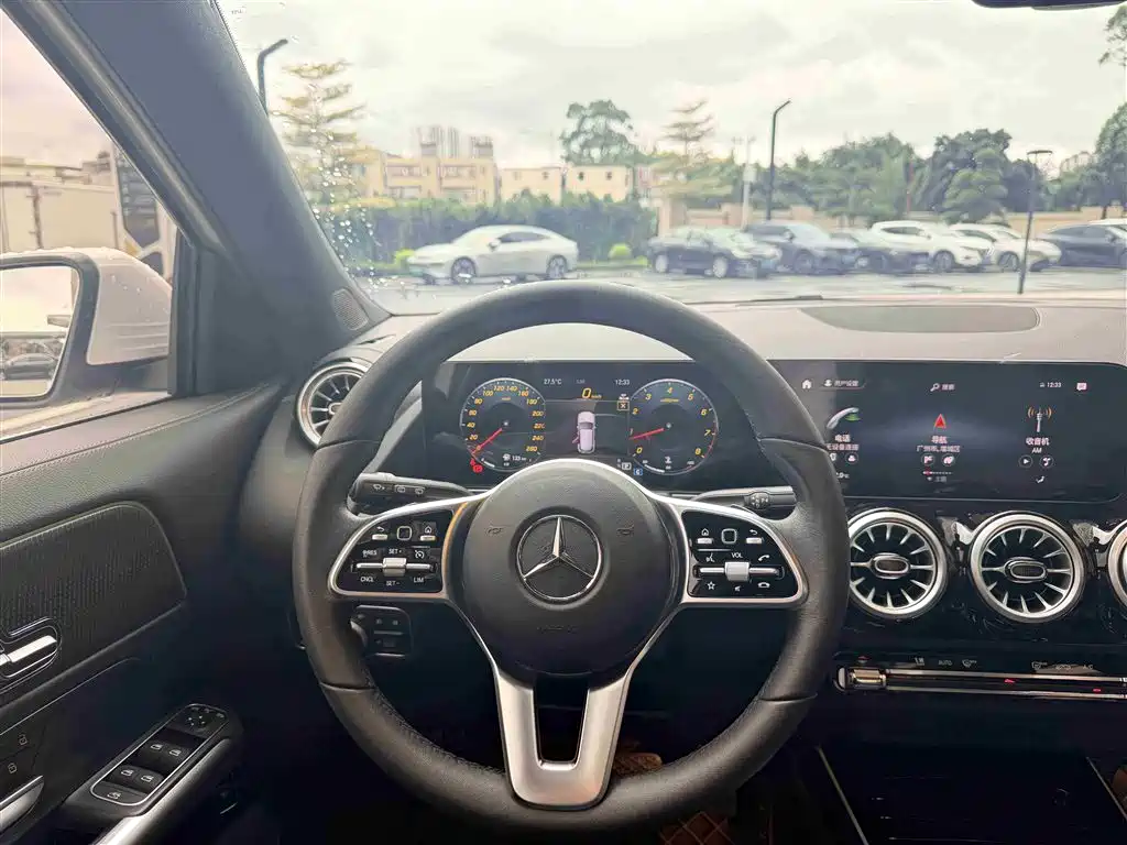 Mercedes-Benz GLA 2023 — фото 18