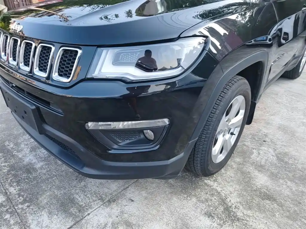 Jeep Compass 2019 — фото 24