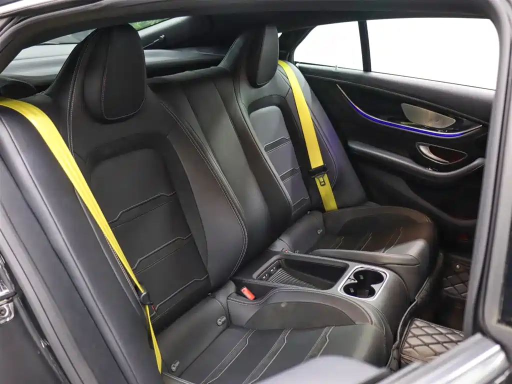 Mercedes-Benz AMG GT 2020 — фото 25