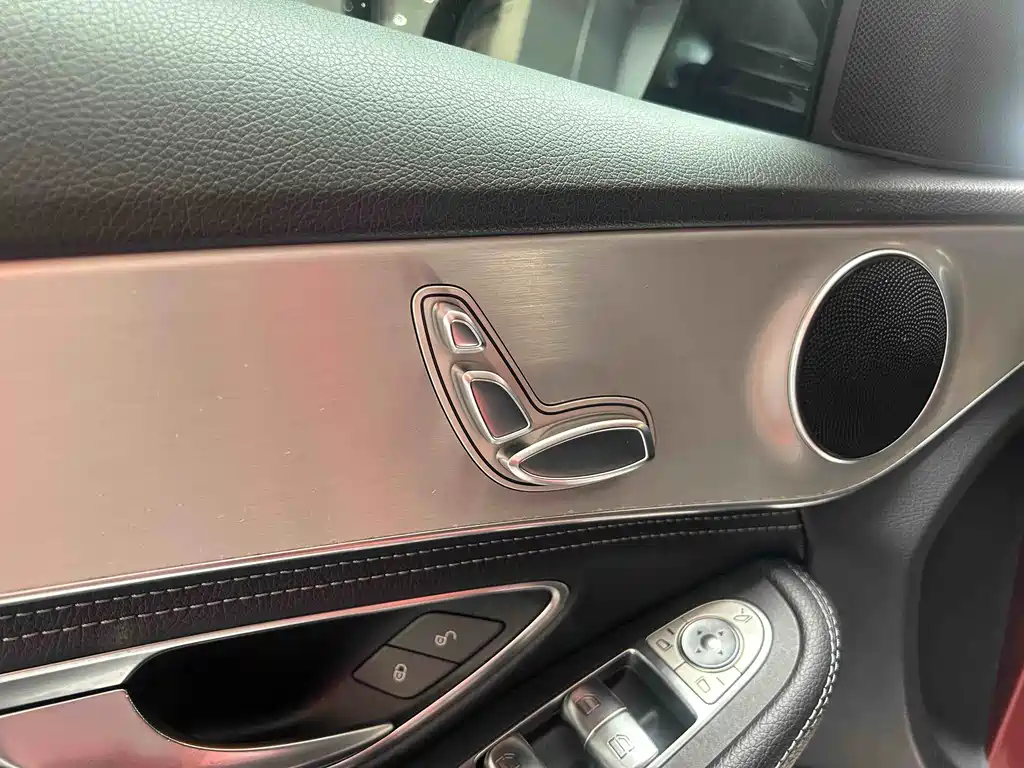 Mercedes-Benz C-Class 2019 — фото 9