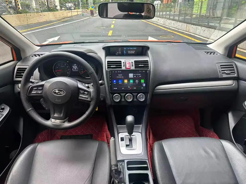 Subaru XV 2014 — фото 4