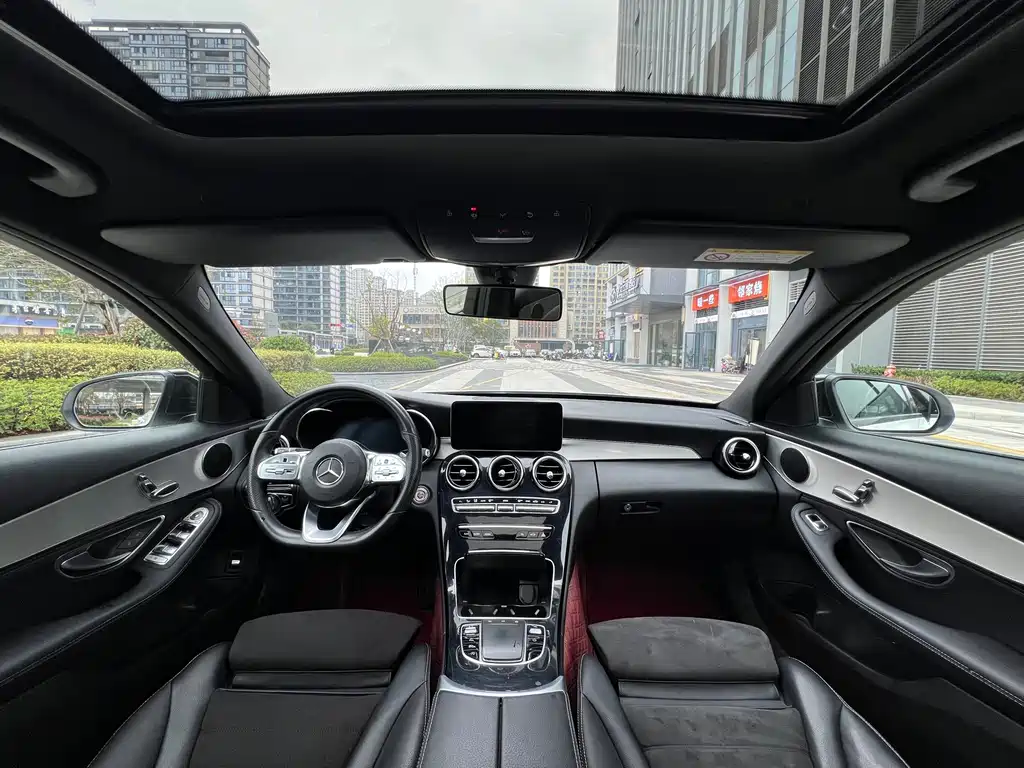 Mercedes-Benz C-Class 2019 — фото 12