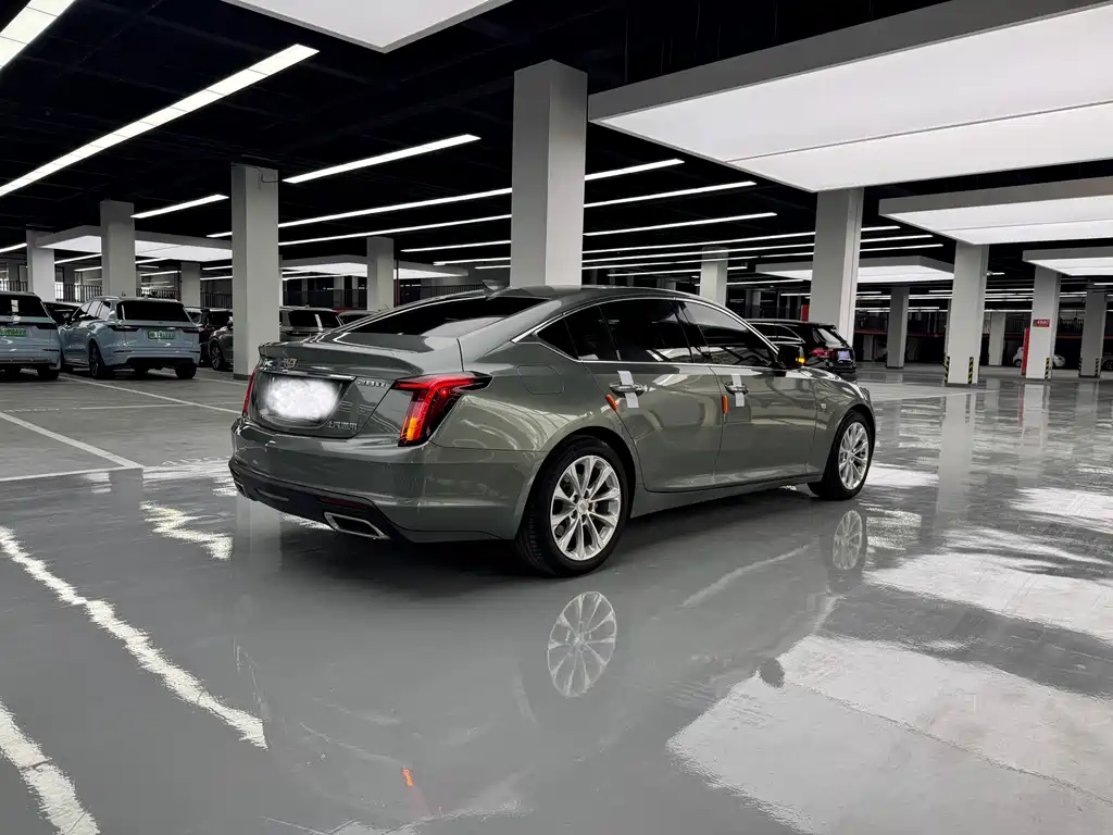 Cadillac CT5 2022 — фото 15