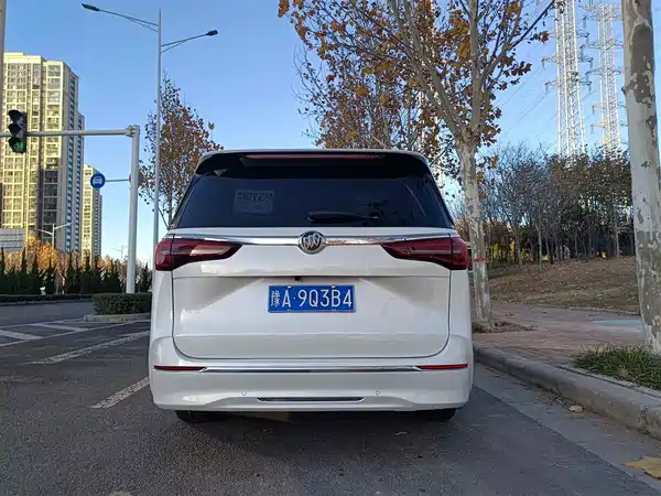 Buick GL8 2022