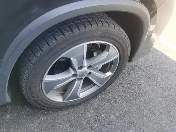 Geely Haoyue L 2023