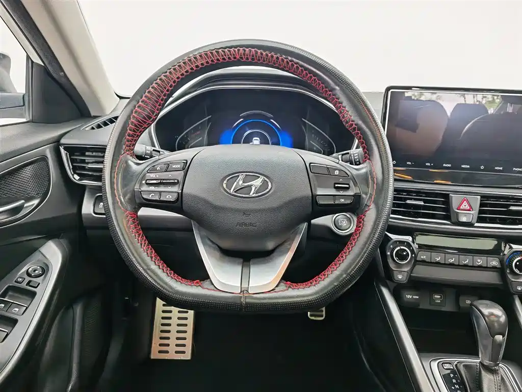 Hyundai Fista 2019 — фото 11