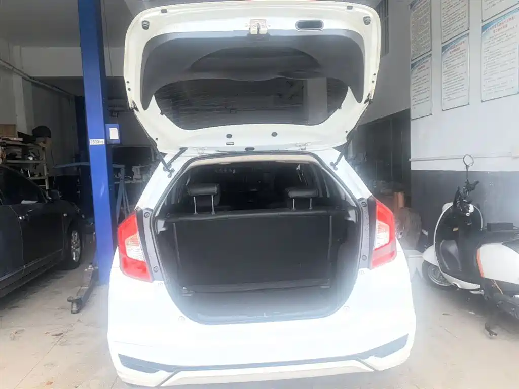 Honda Fit 2019 — фото 19