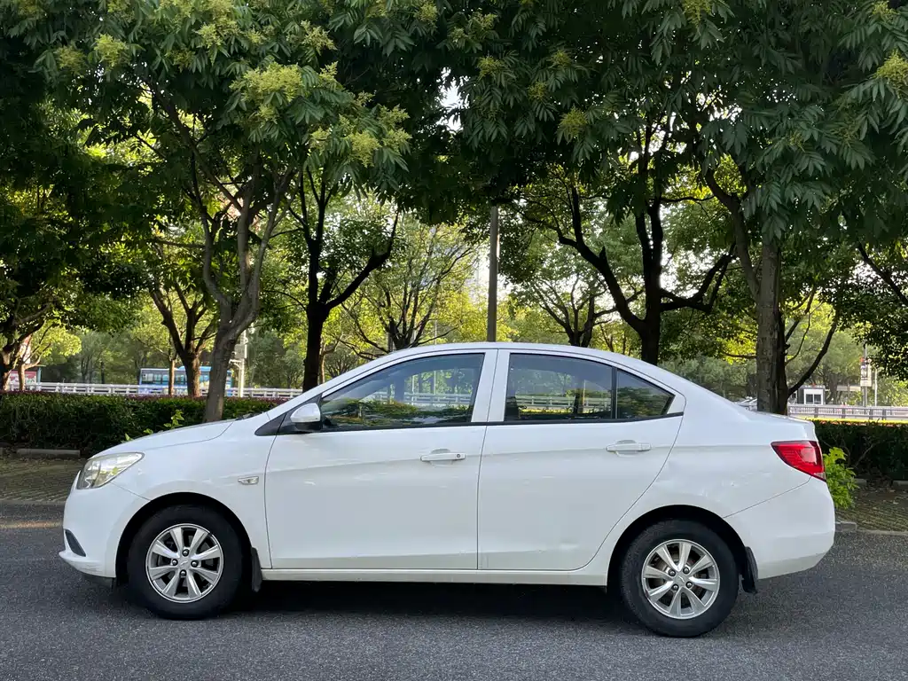 Chevrolet Sail 2016 — фото 11