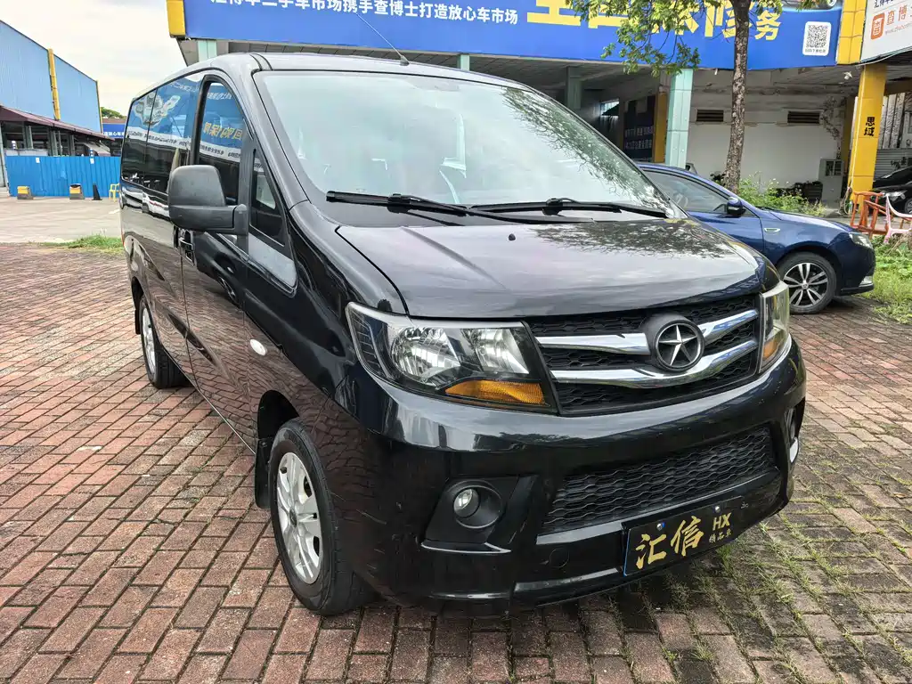 JAC Refine Refine M3 2015 — фото 3