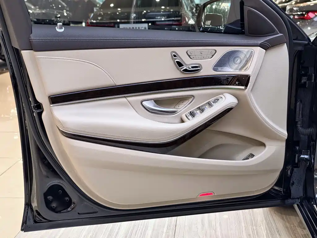 Mercedes-Benz Maybach S-Class 2019