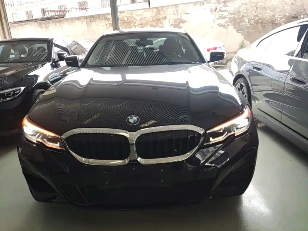 BMW 3 Series 2022