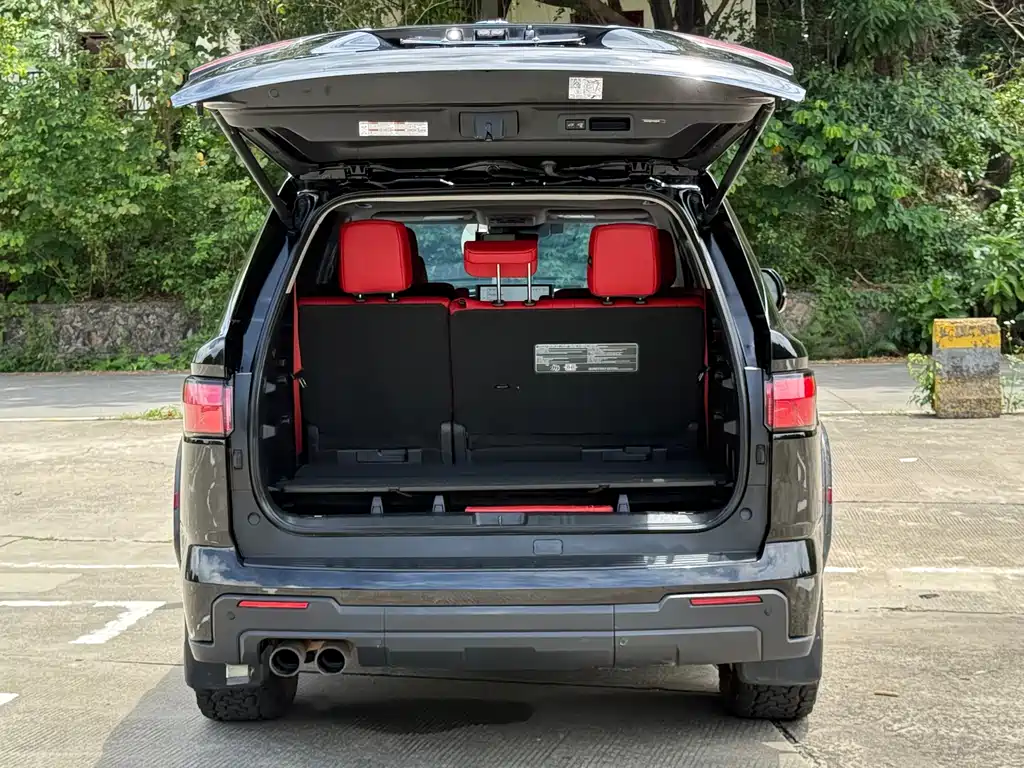 Toyota Sequoia 2024 — фото 15