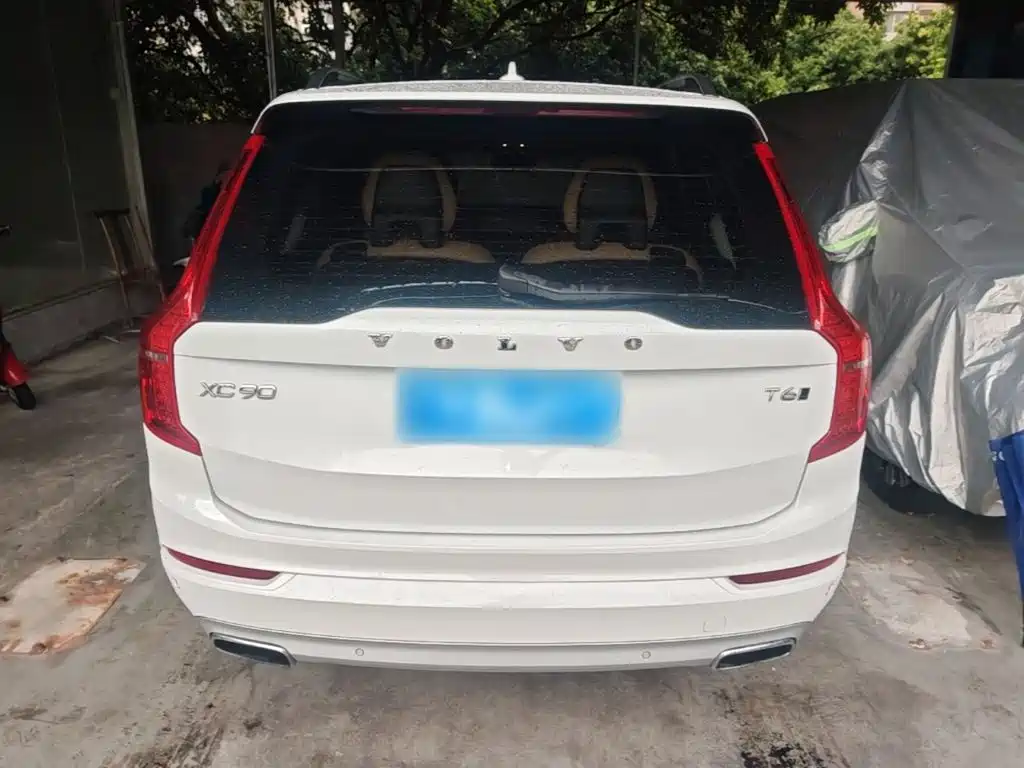 Volvo XC90 2016