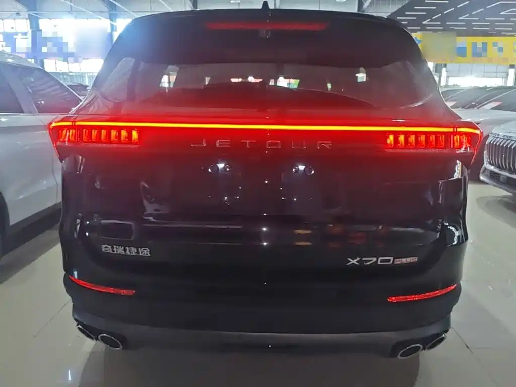 Jetour X70 PLUS 2025