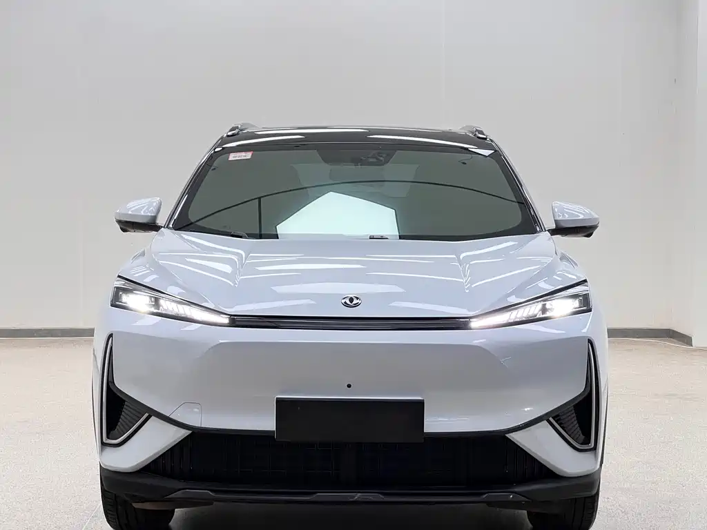 Dongfeng Fengshen L7 2025 — фото 2