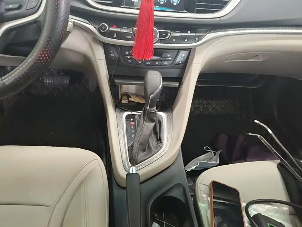 Buick Excelle GT 2020 — фото 14