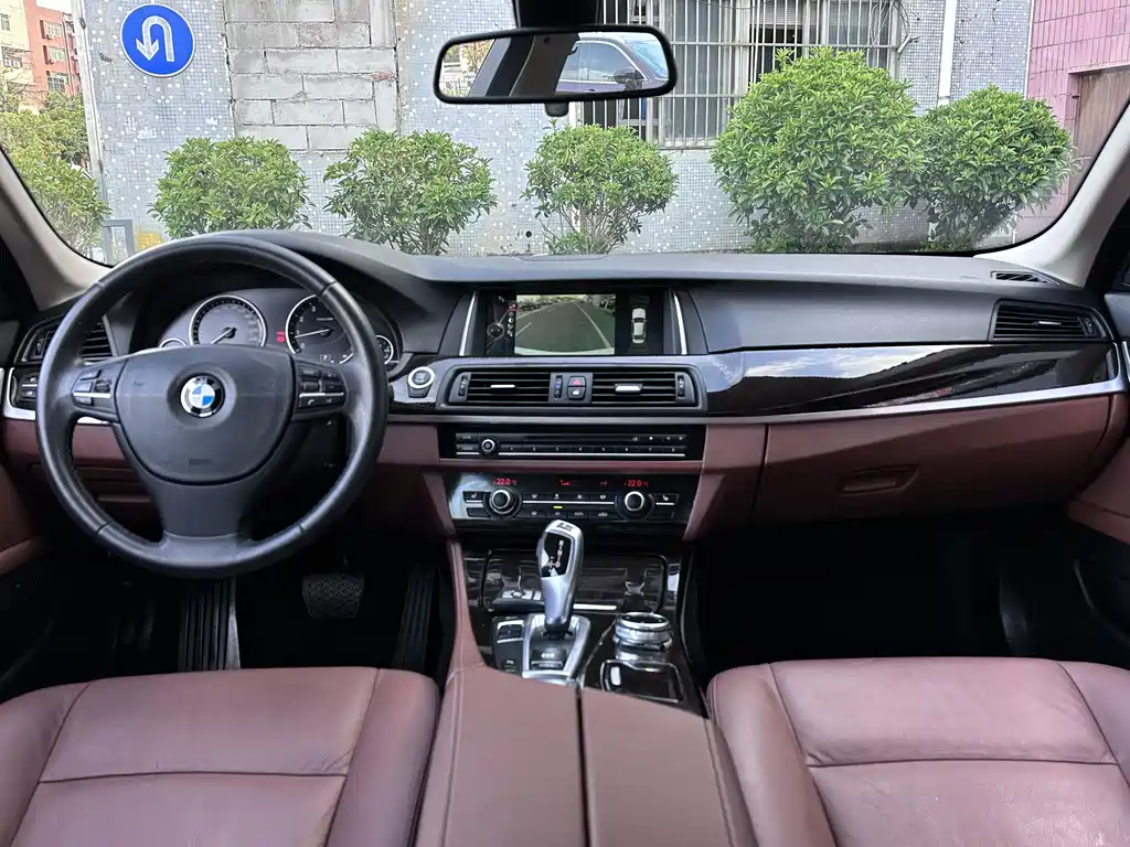 BMW 5 Series 2014 — фото 4