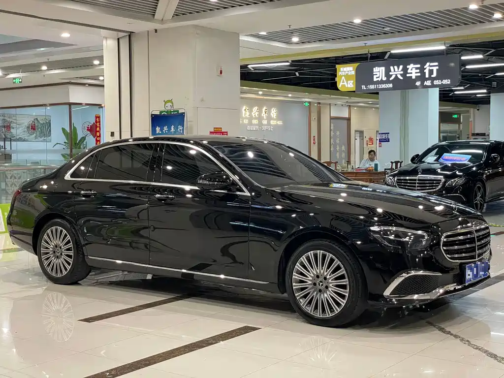 Mercedes-Benz E-Class 2021