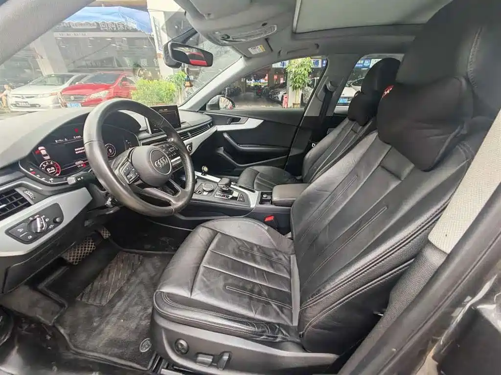 Audi A4L 2020