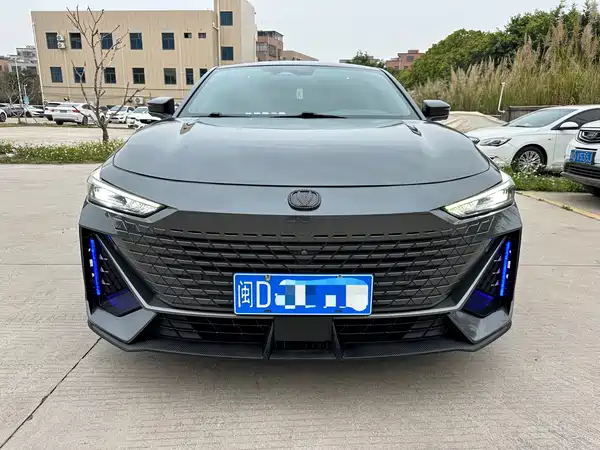 Changan UNI-V 2022
