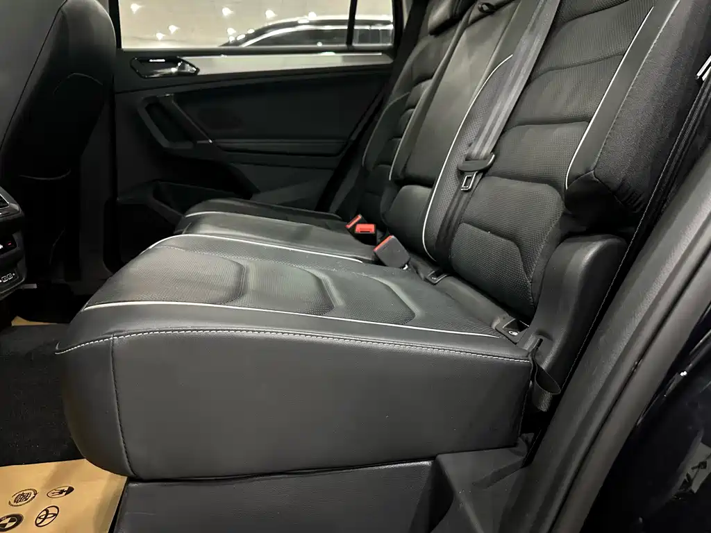 Volkswagen Tiguan L 2018 — фото 17