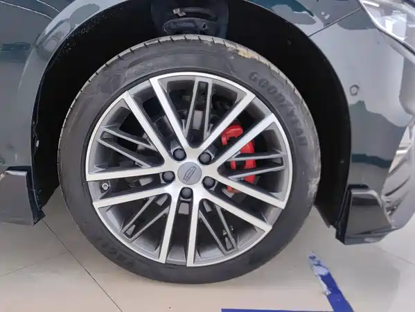 Geely Xingrui 2023