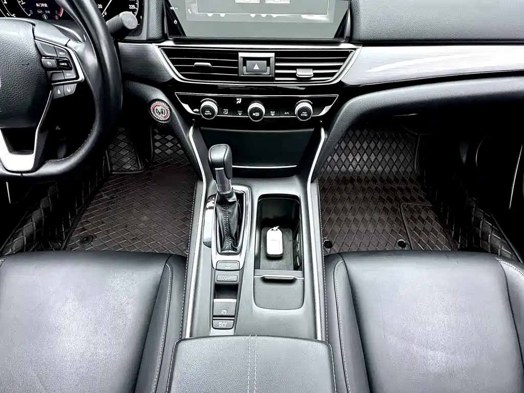 Honda Inspire 2023 — фото 10
