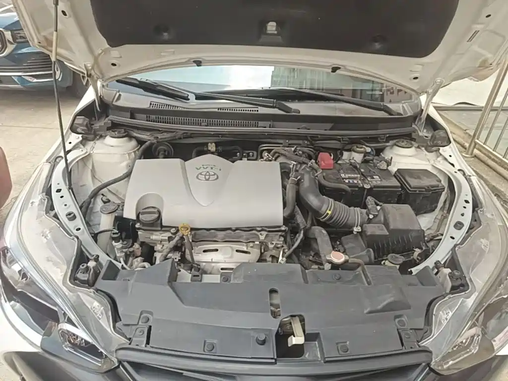Toyota Yaris L 2018 — фото 20