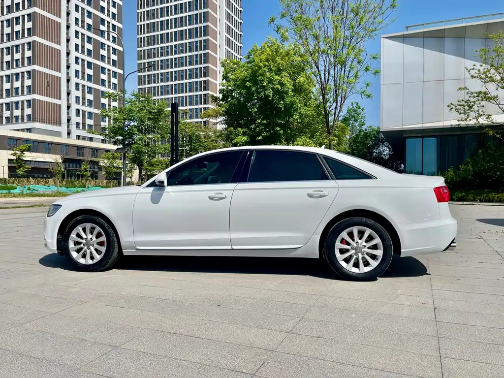 Audi A6L 2016 — фото 23
