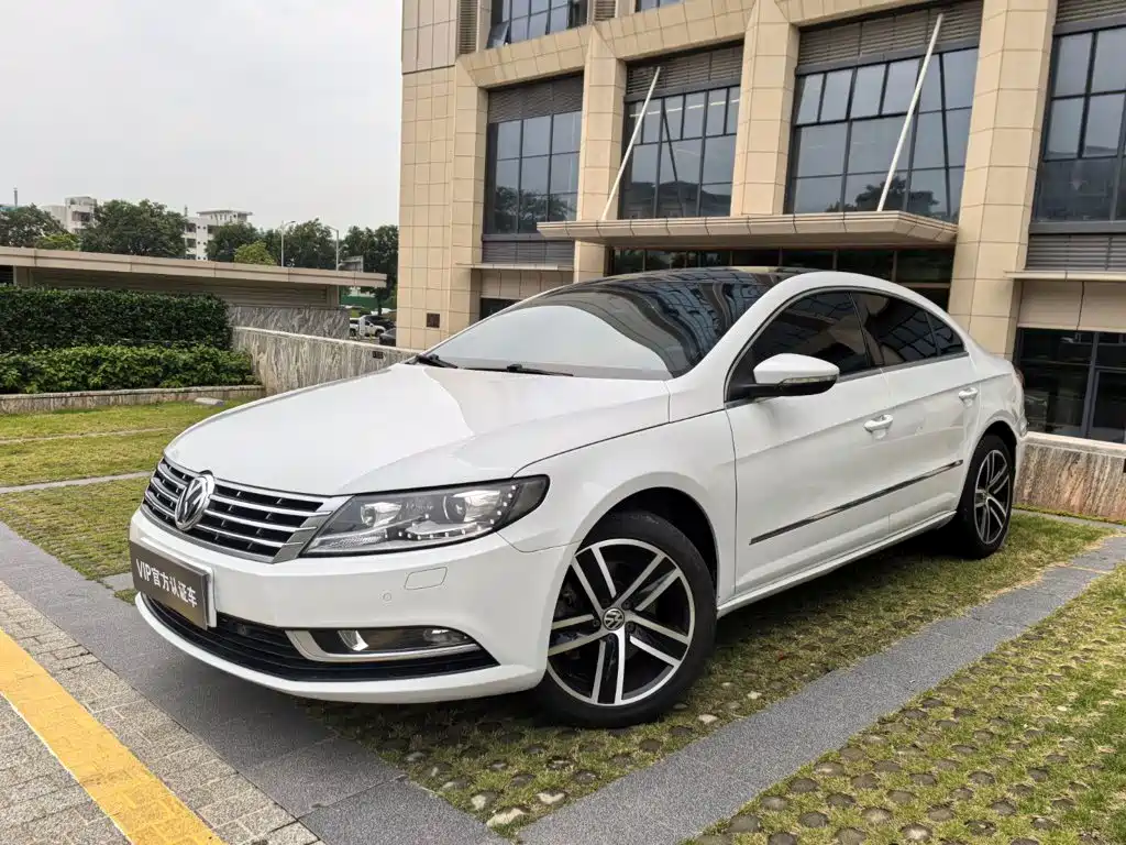 Volkswagen CC 2016 — фото 1