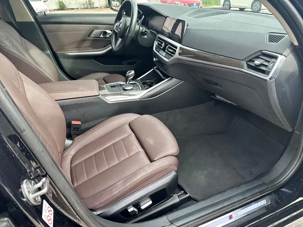BMW 3 Series 2020