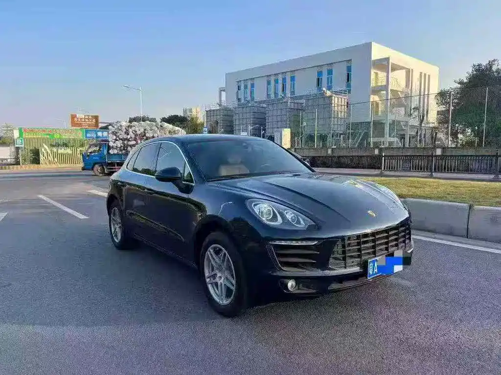 Porsche Macan 2018 — фото 3