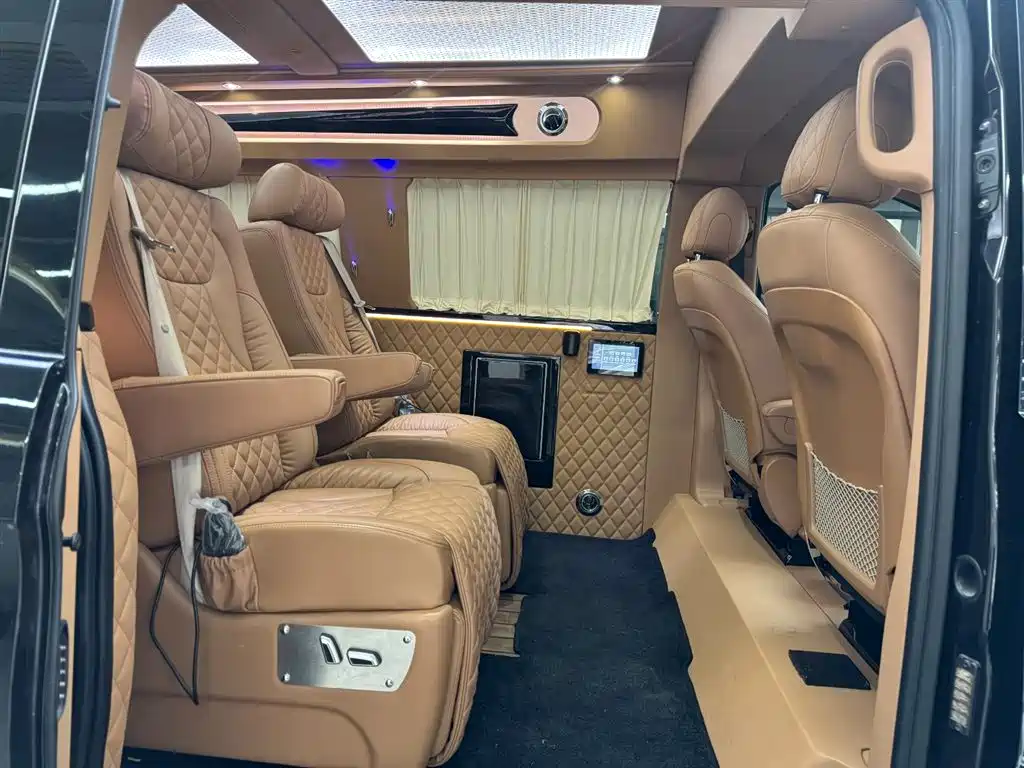 Mercedes-Benz Vito 2017 — фото 15