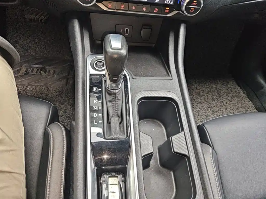 Nissan Sylphy 2021 — фото 14