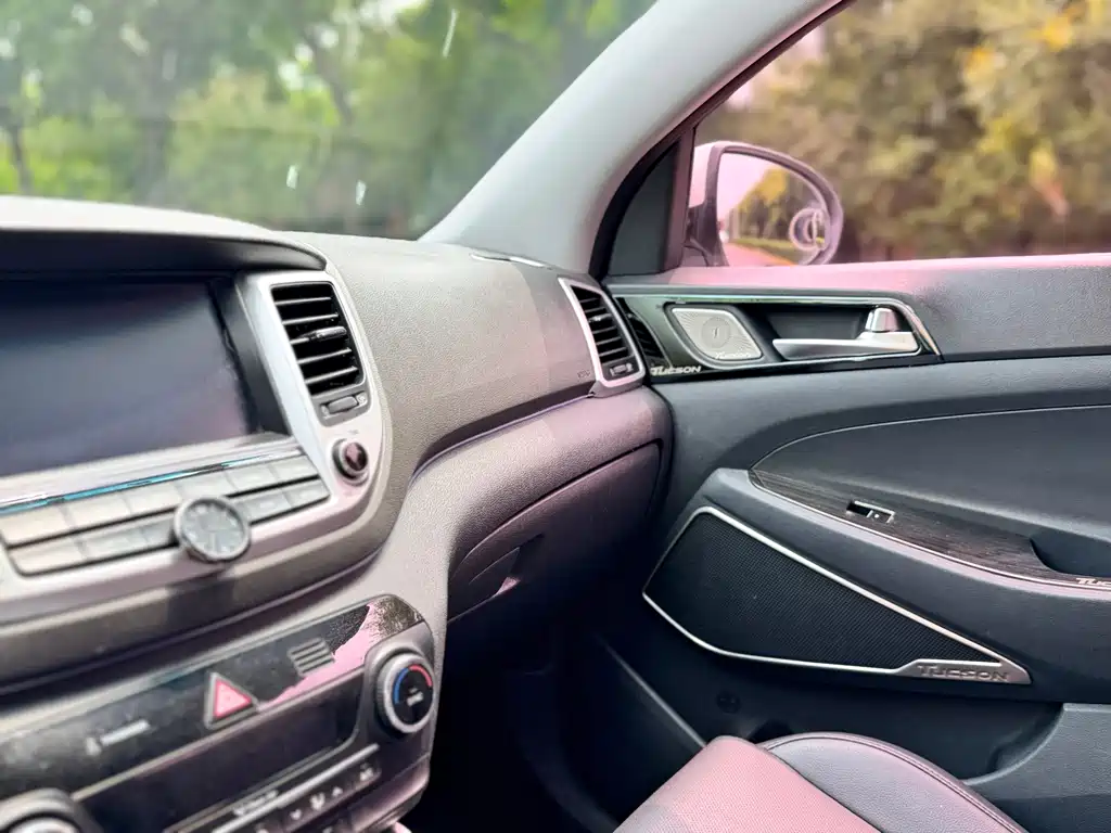 Hyundai Tucson 2016 — фото 21