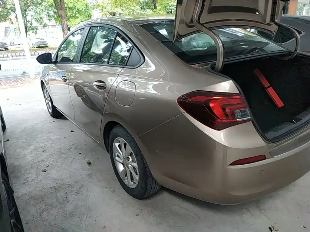 Buick Excelle 2019