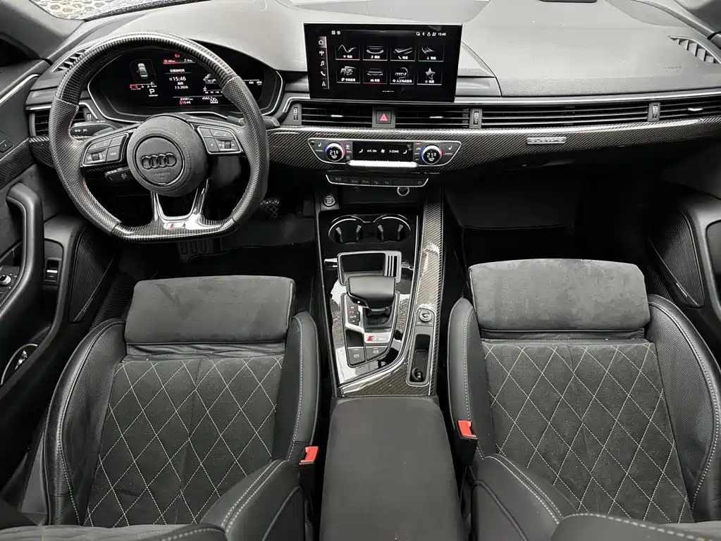 Audi A4L 2022